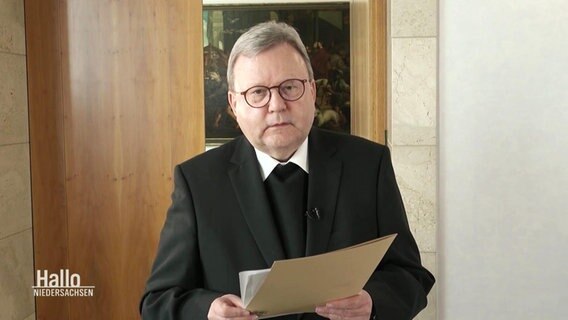 Osnabrücks Bischof Franz-Josef Bode erklärt per Videobotschaft die Gründe für seinen Rücktritt. © Screenshot 