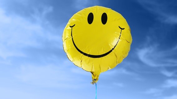 Luftballon mit Smiley-Motiv © fotolia Foto: Stephen Coburn